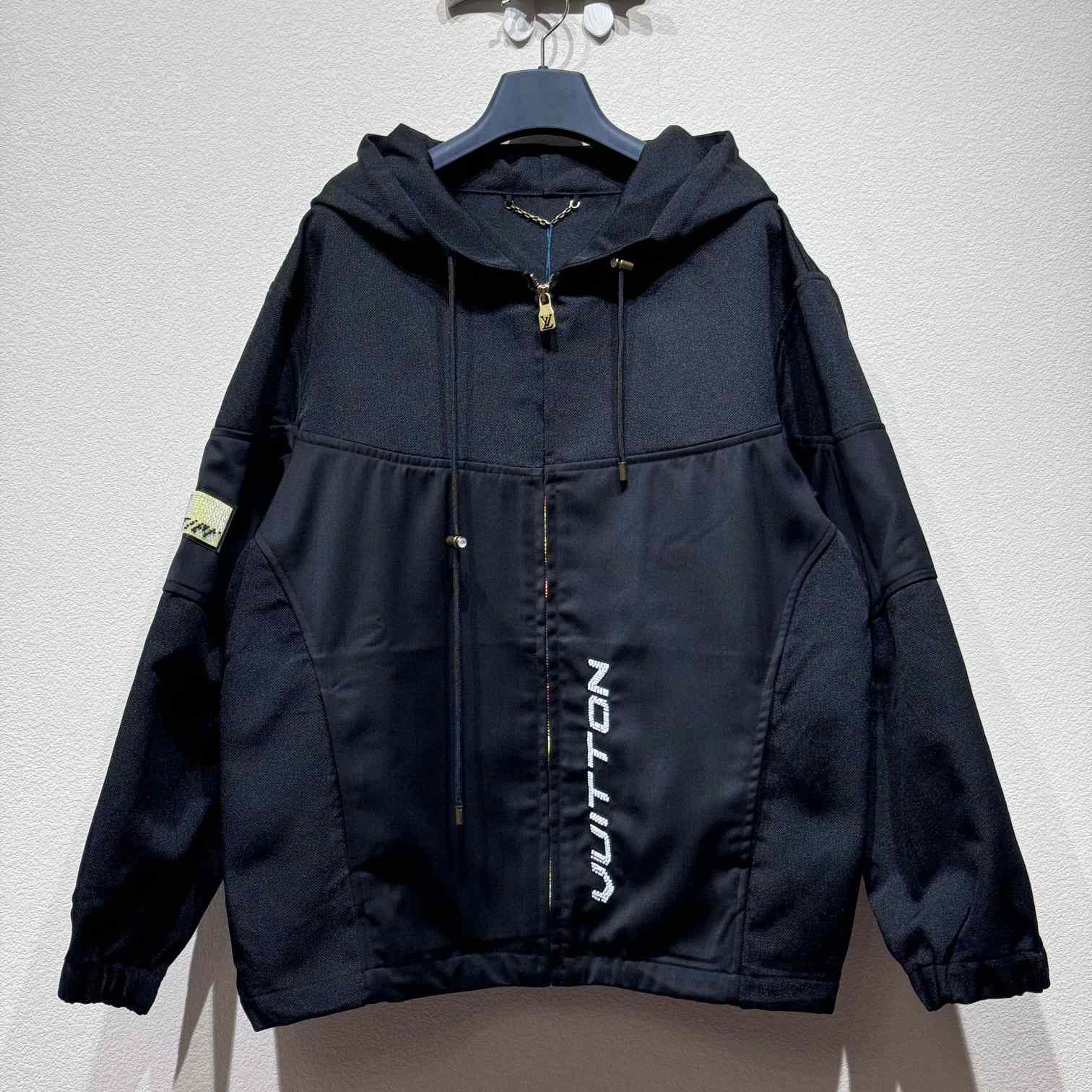 Louis Vuitton Technical Hooded Cotton Blouson   1AFRGI - DesignerGu