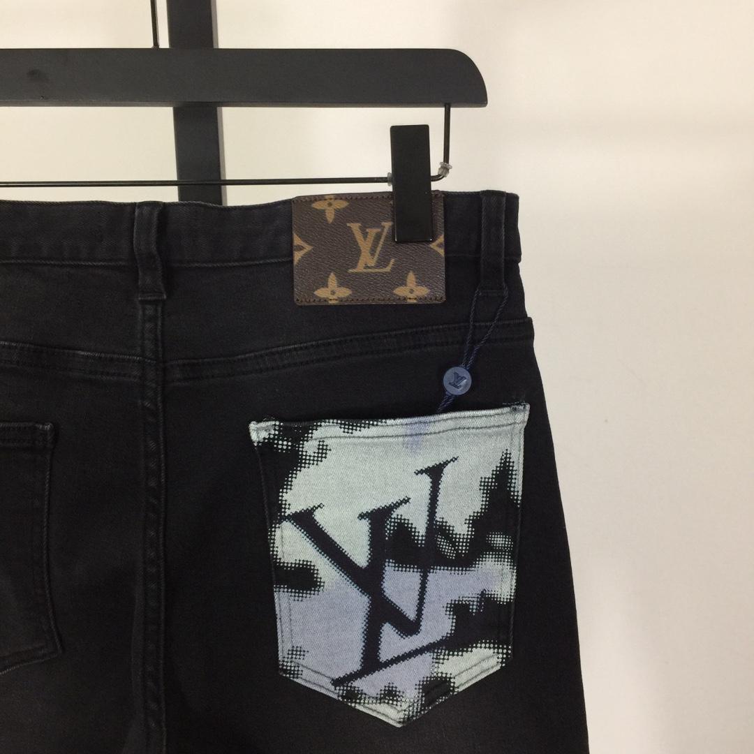 Louis Vuitton Jeans - DesignerGu