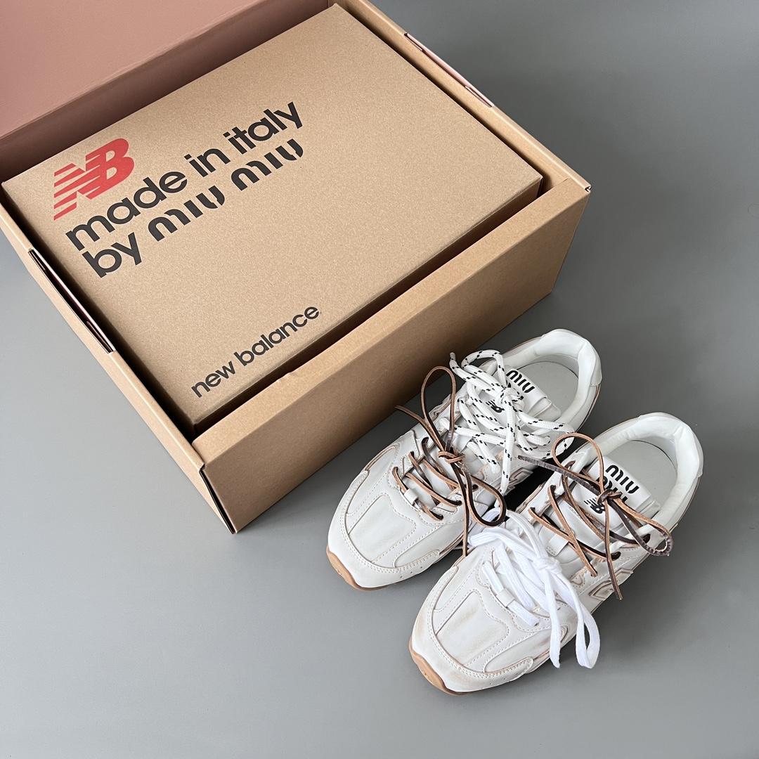 Miu Miu x New Balance 530 Sneakers - DesignerGu