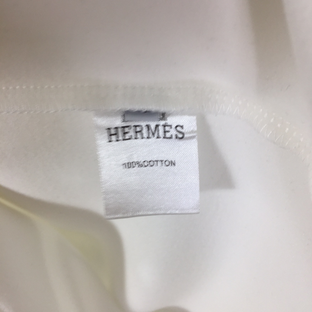 Hermes Logo Long Sleeve Tee - DesignerGu