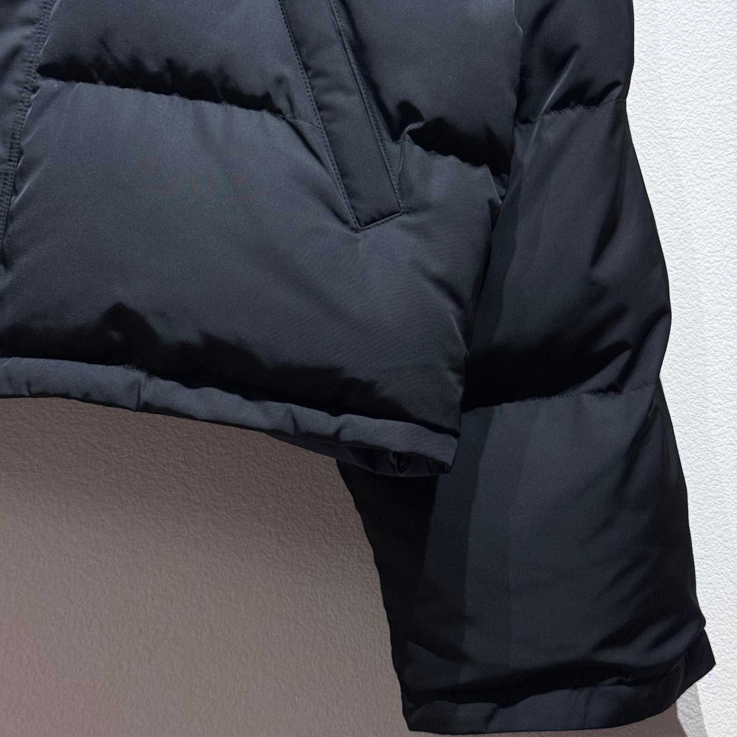 Balenciaga Loop Sports Icon Reversible Puffer In Black - DesignerGu