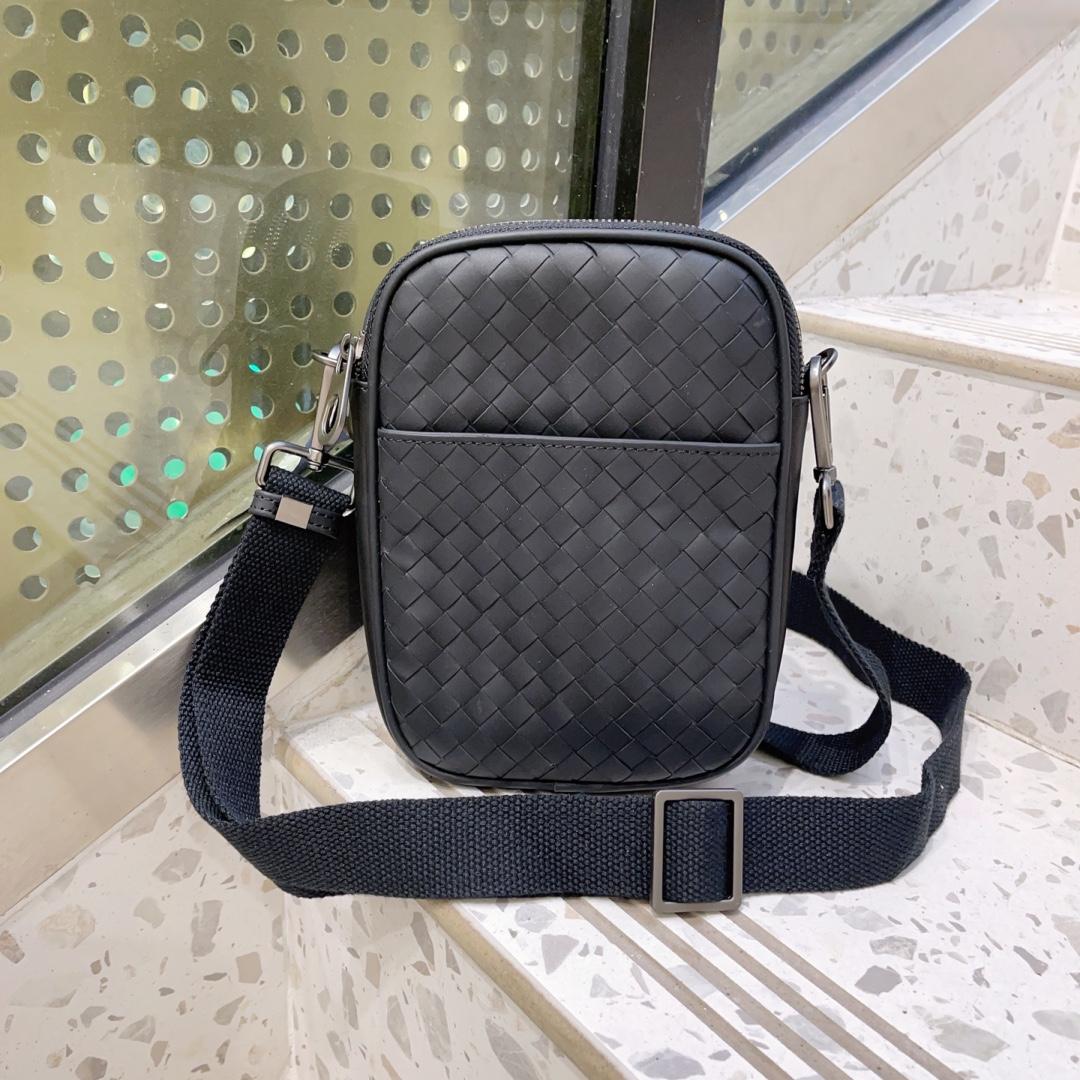 Bottega Veneta Crossbody Bag  - DesignerGu