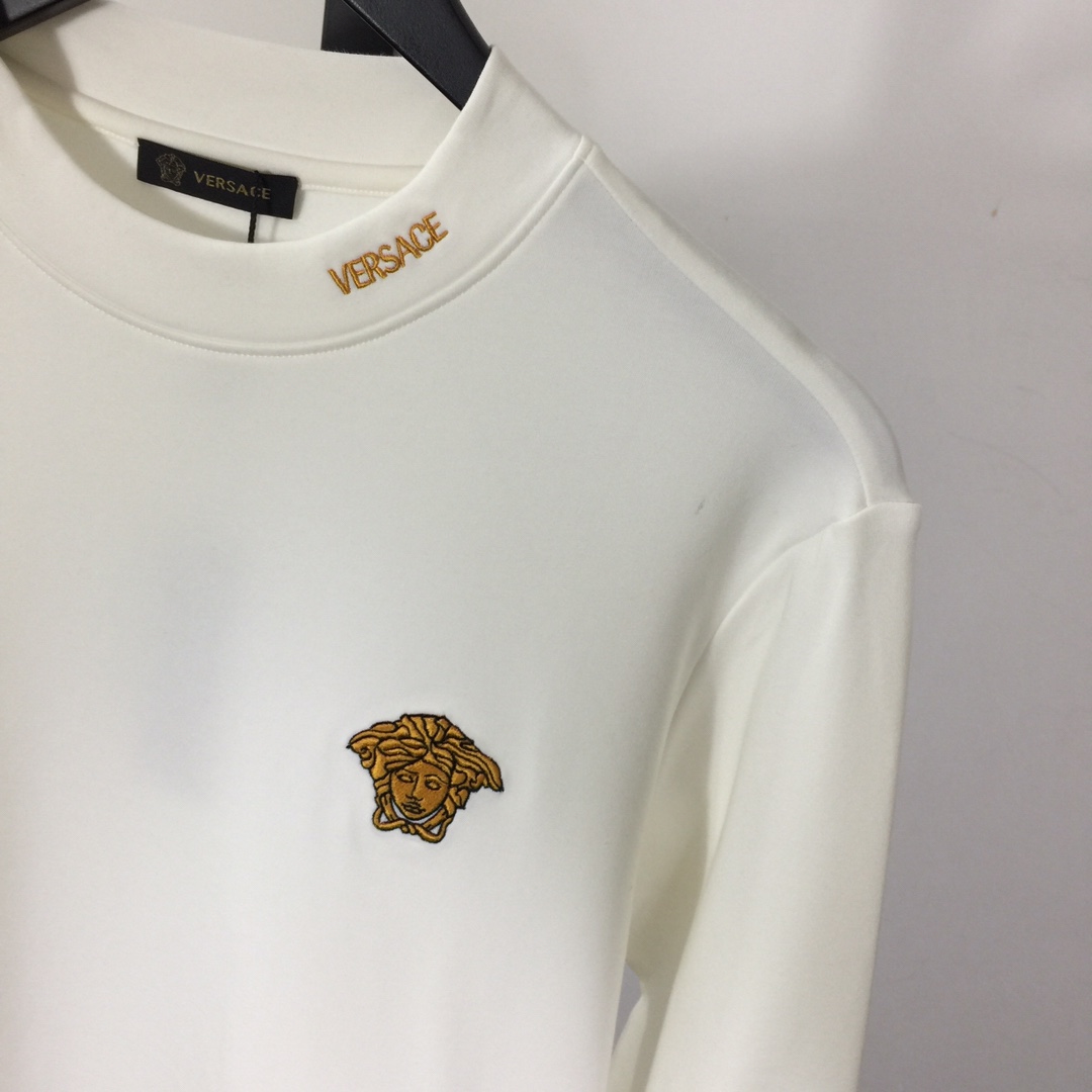 Versace Logo Long Sleeve Tee - DesignerGu