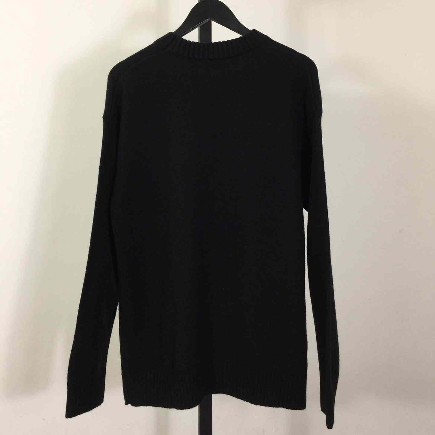 Gucci Logo Sweater - DesignerGu