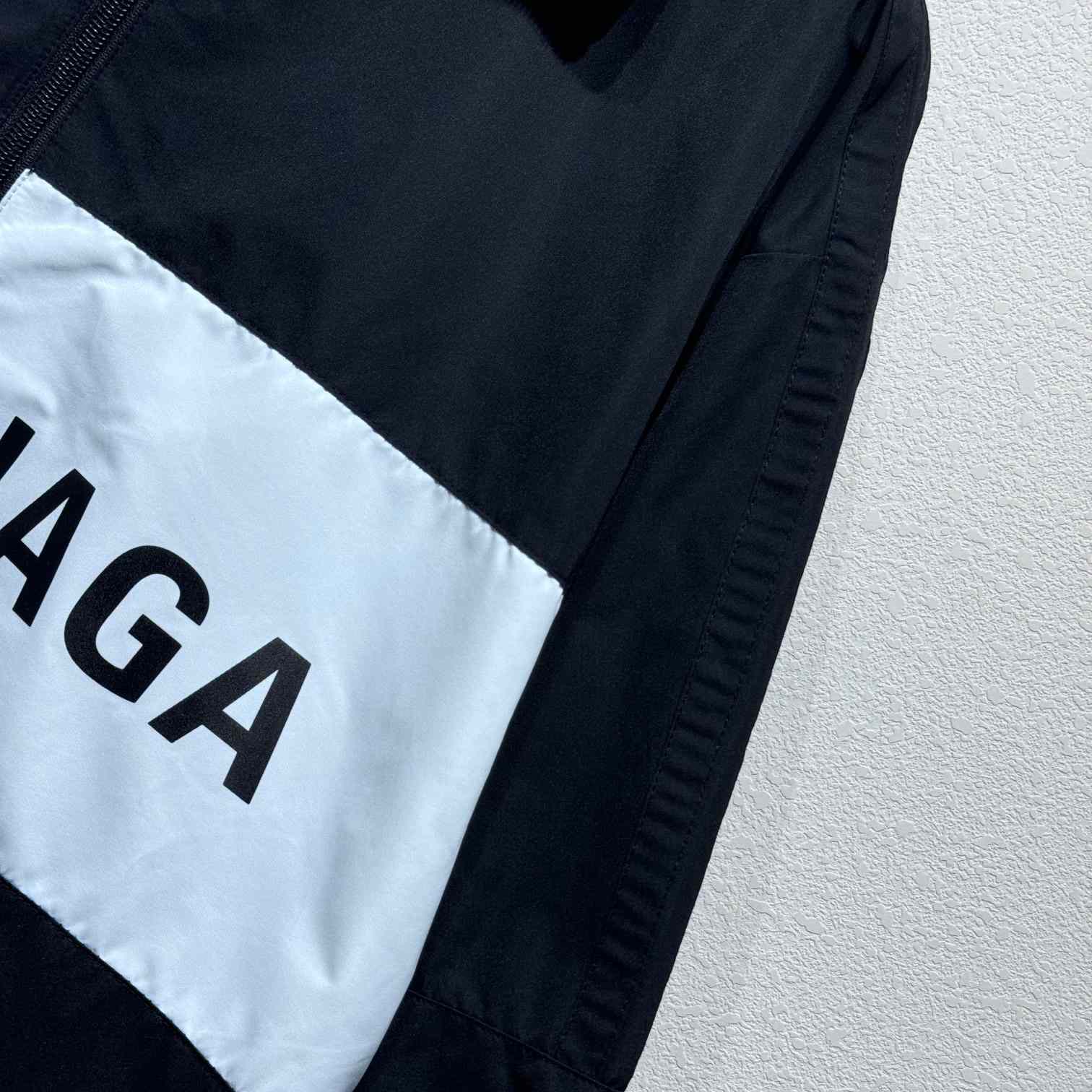 Balenciaga Logo-print Zip-up Windbreaker - DesignerGu