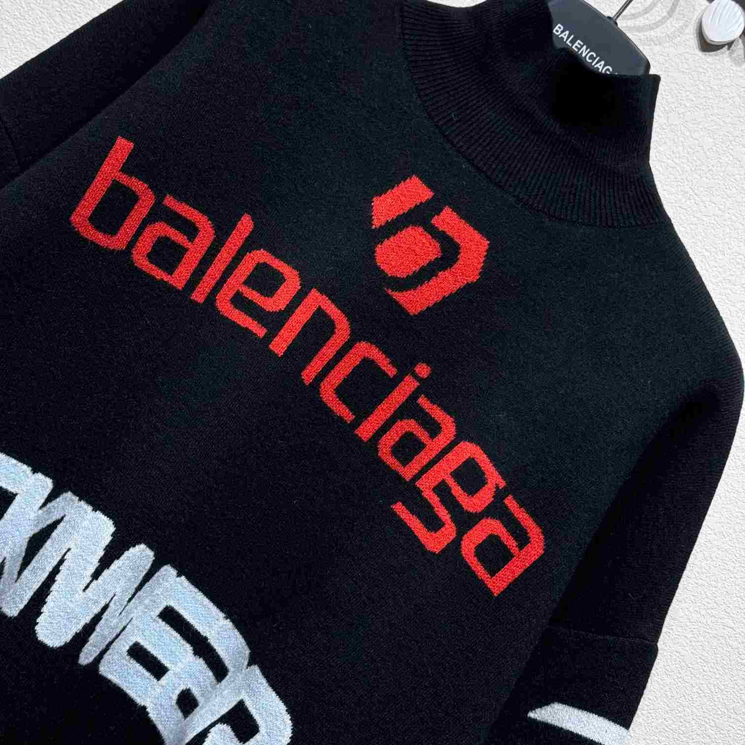 Balenciaga Ski Long Sleeve Turtleneck In Black - DesignerGu