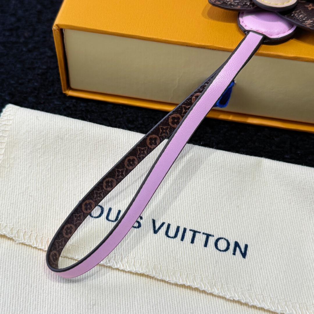 Louis Vuitton My Monogram Layers Bag Charm  M02135 - DesignerGu