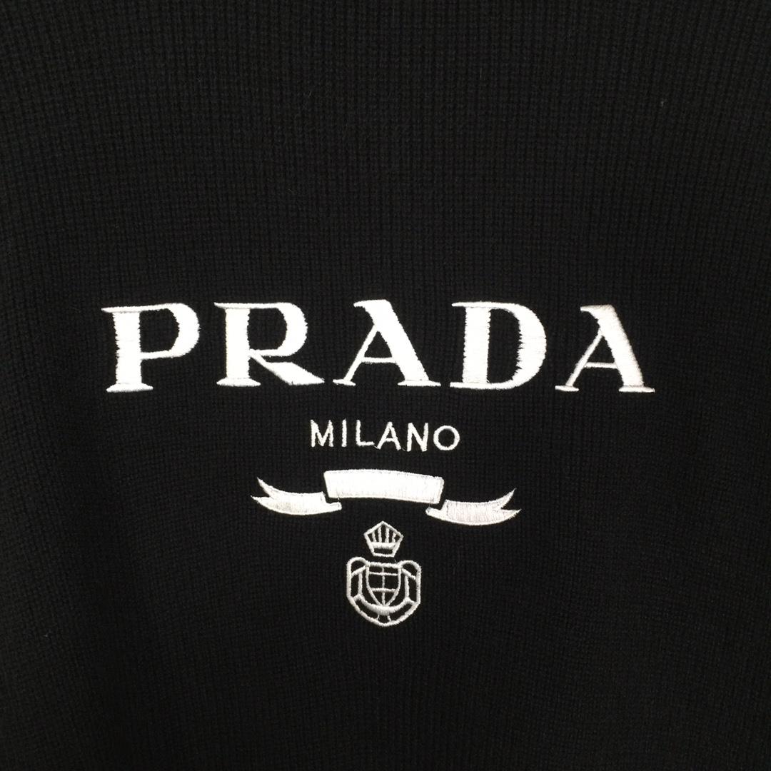 Prada Logo Sweater - DesignerGu