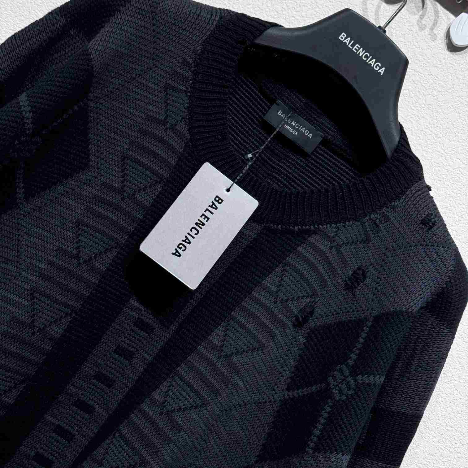 Balenciaga Logo-jacquard Distressed Jumper - DesignerGu