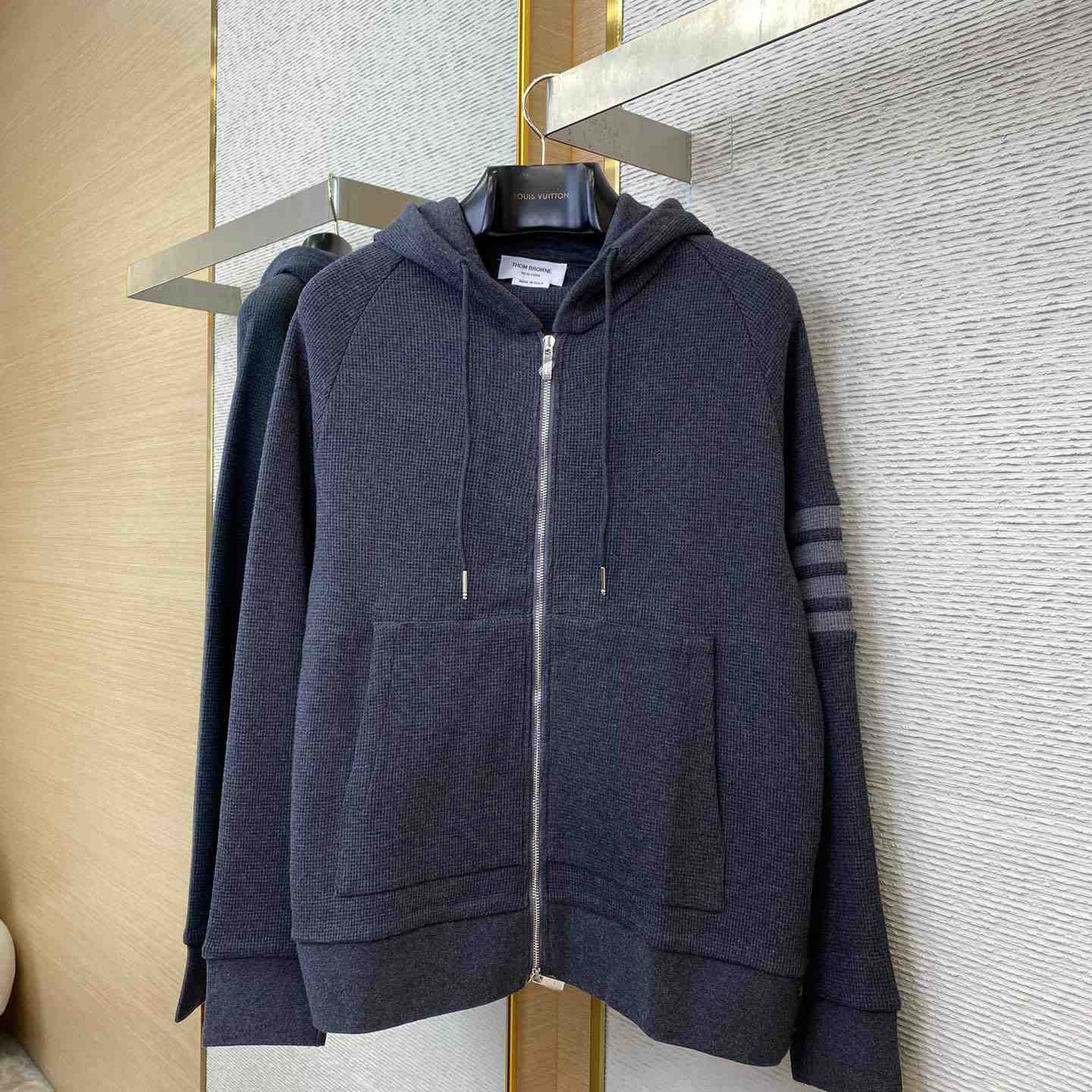 Thom Browne 4-Bar Zip-Up Cashmere Hoodie - DesignerGu