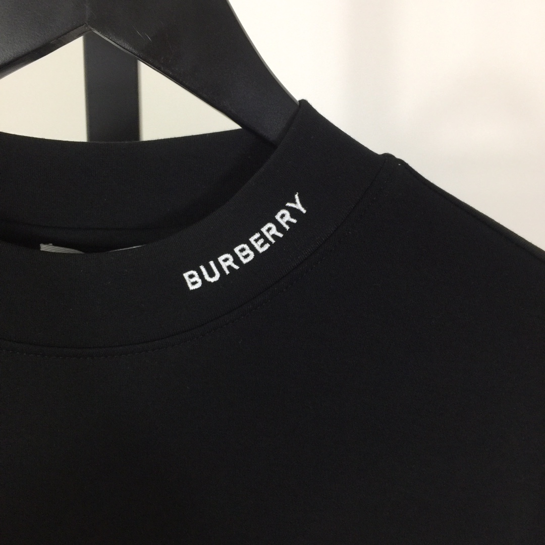 Burberry Logo Long Sleeve Tee - DesignerGu