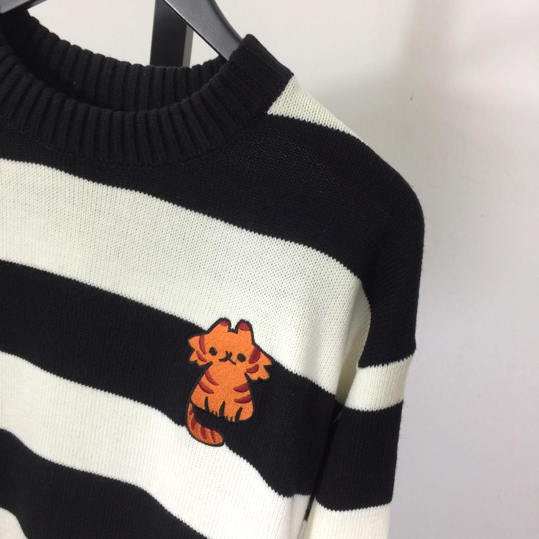 Gucci GG Wool Jacquard Sweater - DesignerGu