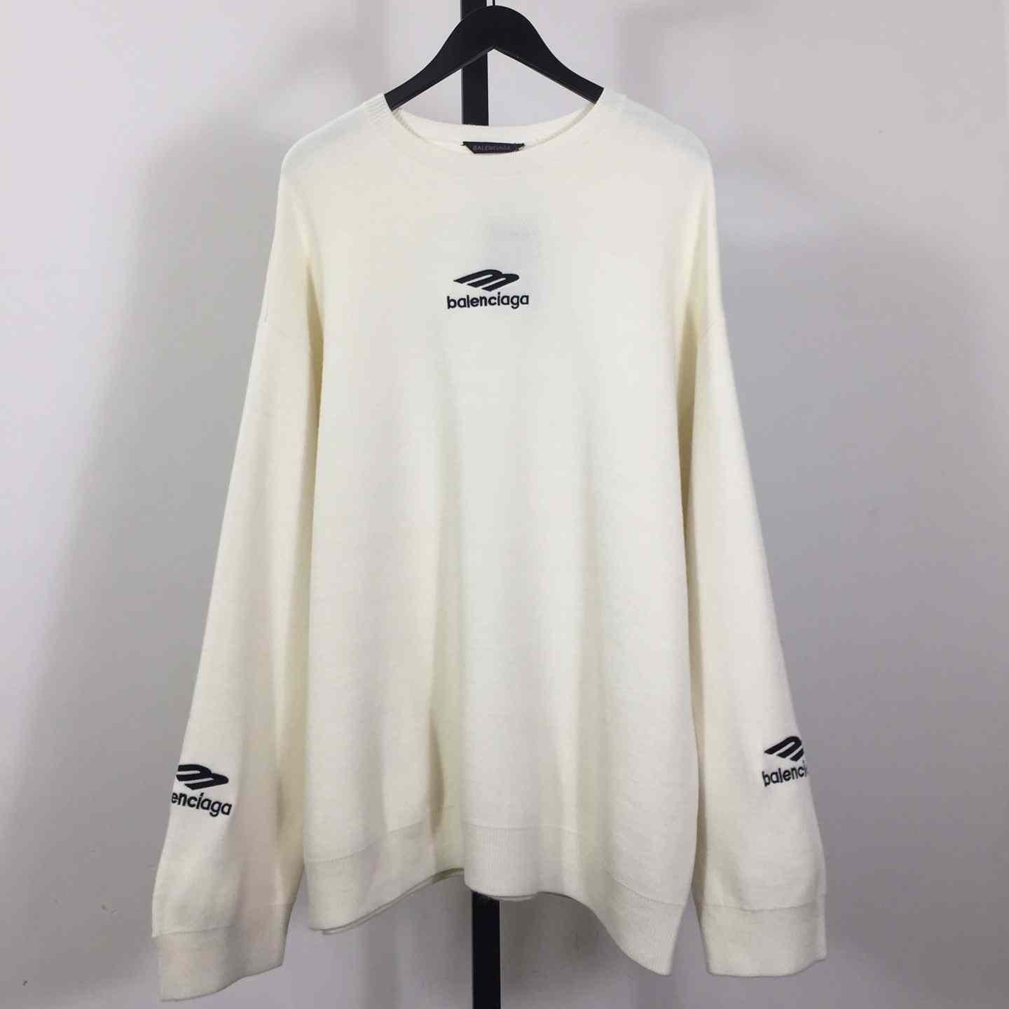 Balenciaga Ski Crewneck In White - DesignerGu