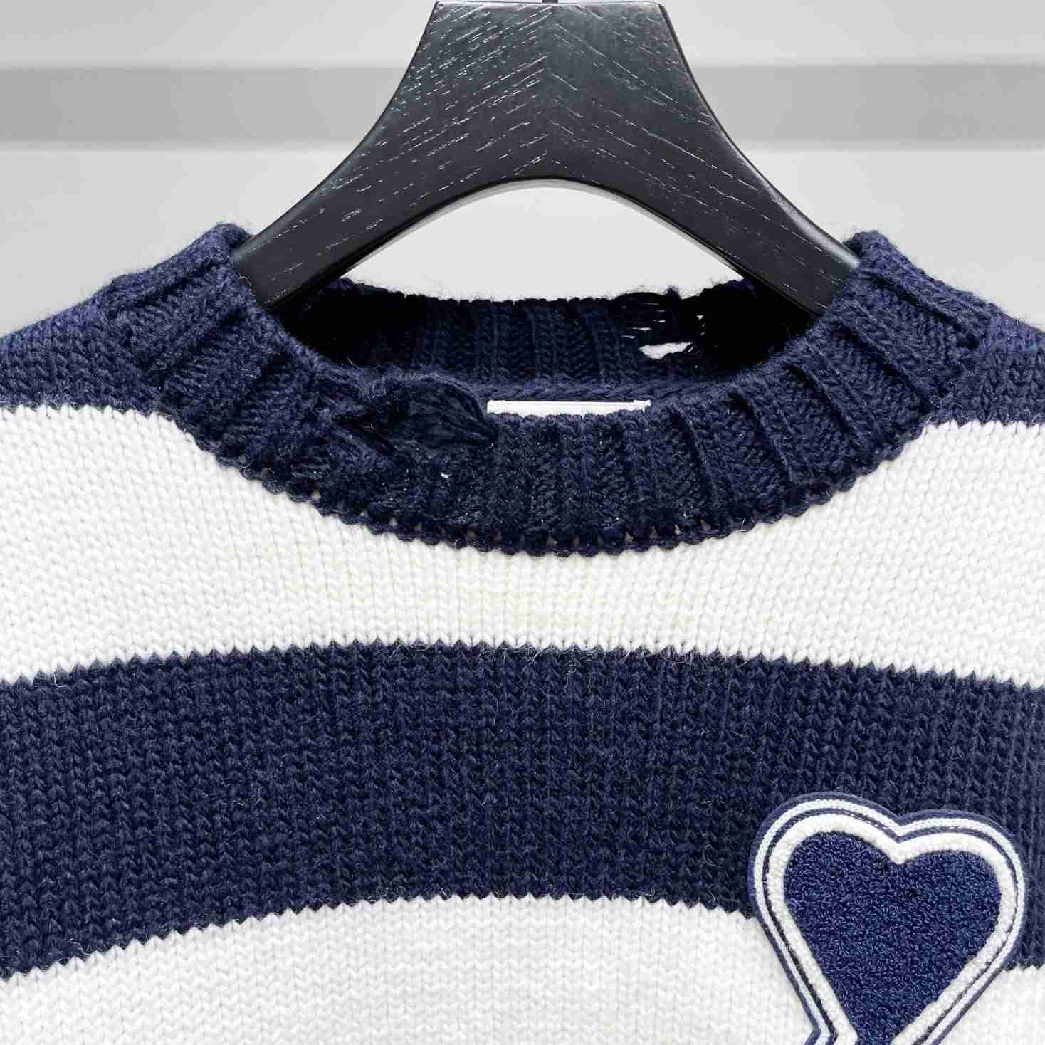 AMI Paris - Logo-intarsia Knitted Sweater - DesignerGu