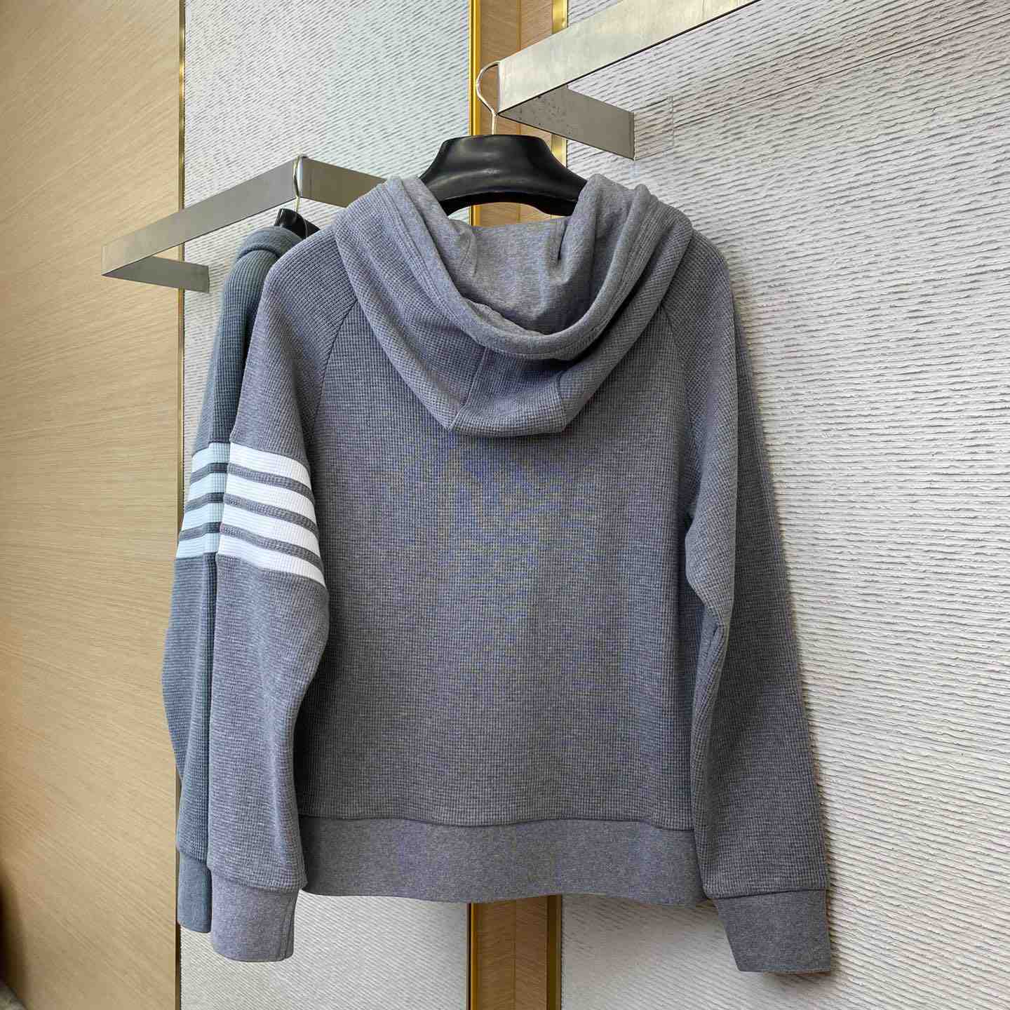 Thom Browne 4-Bar Zip-Up Cashmere Hoodie - DesignerGu