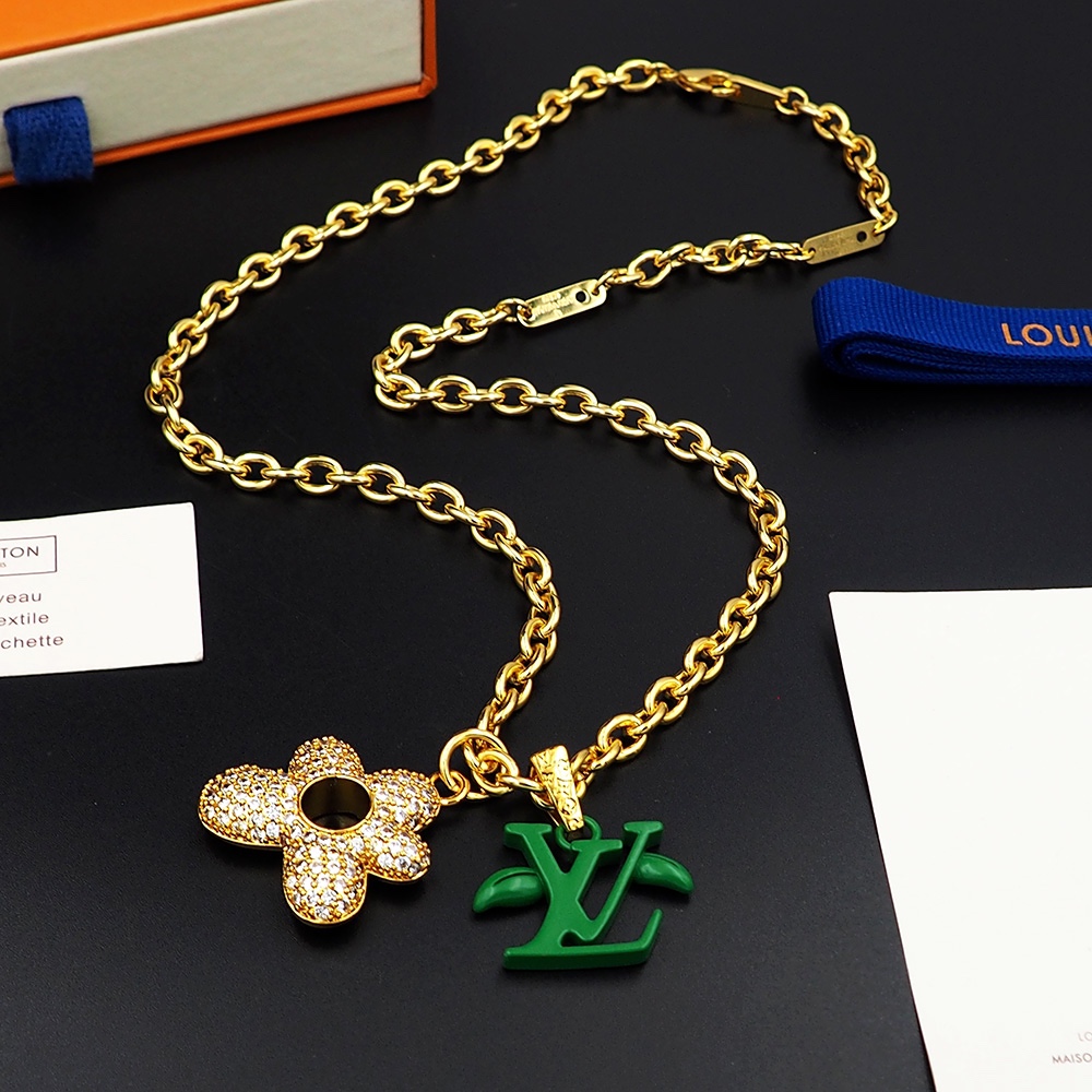 Louis Vuitton LV Blooming Pendant   M01867 - DesignerGu