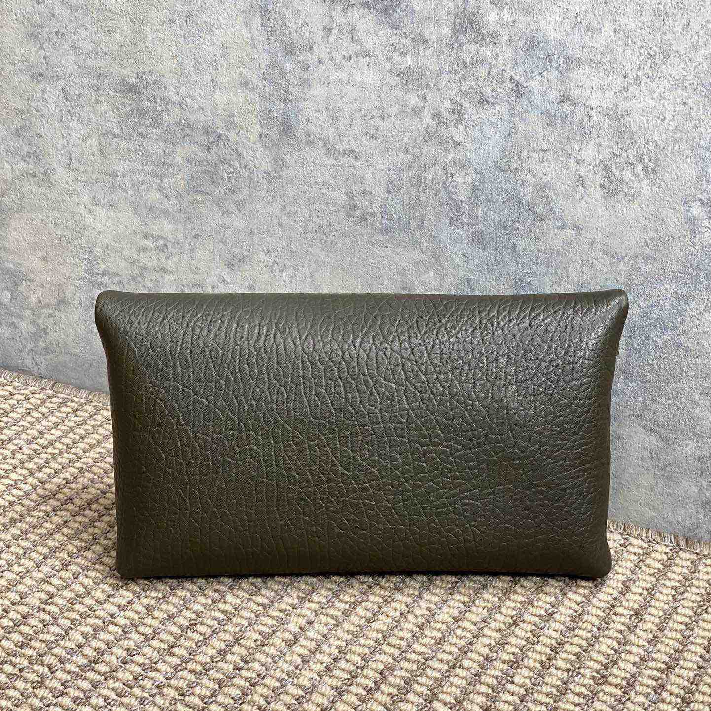 Saint Laurent Cassandre Large Envelope Pouch In Lambskin - DesignerGu