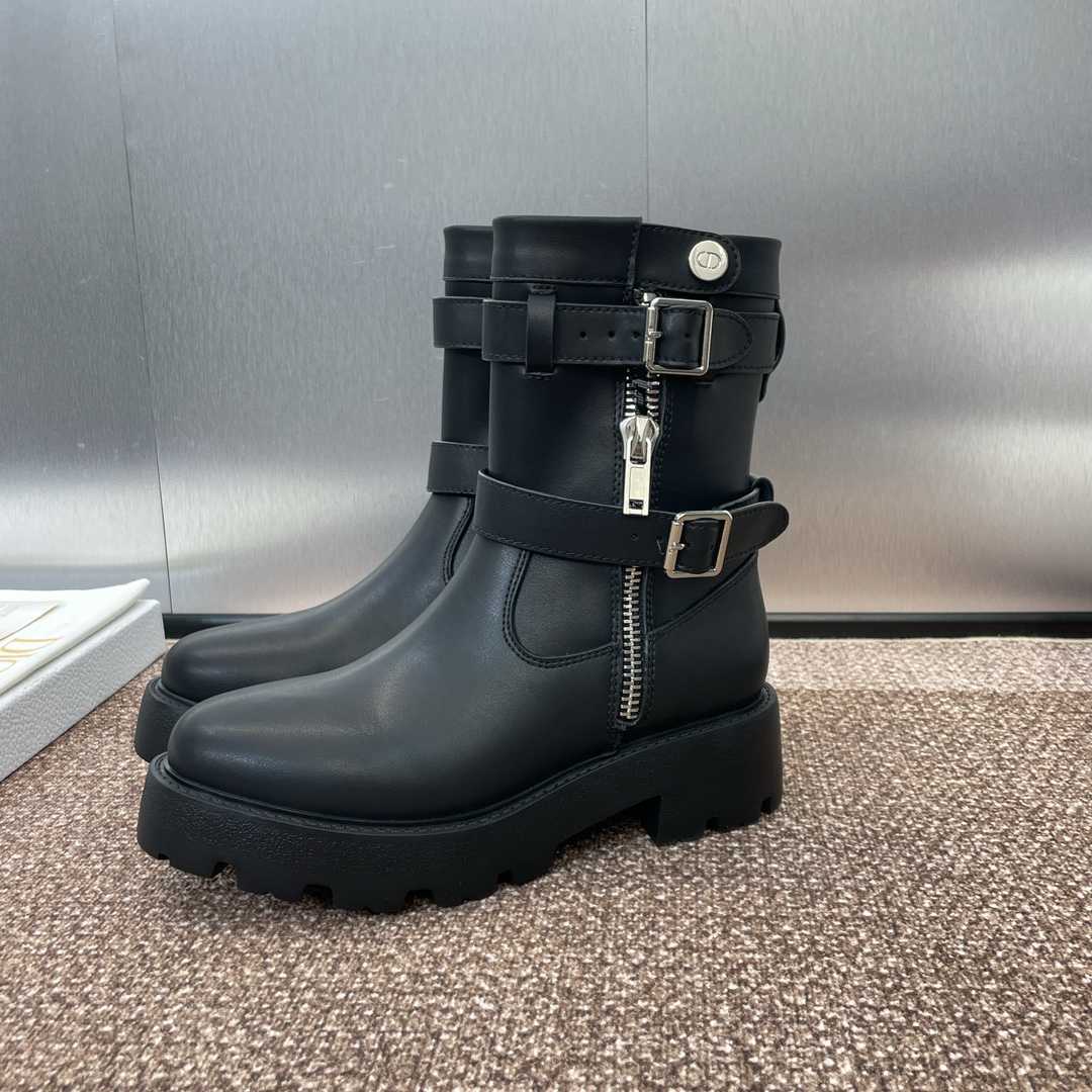 Dior D-Major Ankle Boot   - DesignerGu