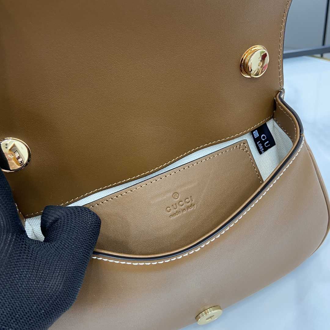 Gucci Blondie Mini Shoulder Bag - DesignerGu