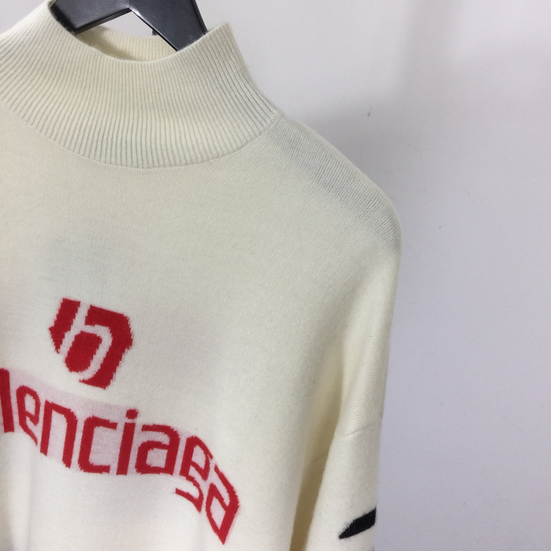 Balenciaga Ski Long Sleeve Turtleneck In White - DesignerGu