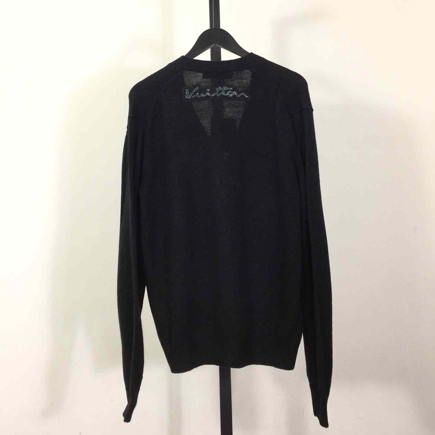 Louis Vuitton Embroidered Wool Cardigan  1AFAOJ - DesignerGu