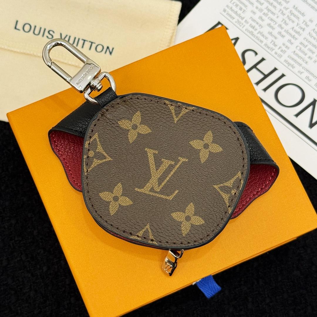 Louis Vuitton 57th Street NYC LV Dog Bag Charm   - DesignerGu