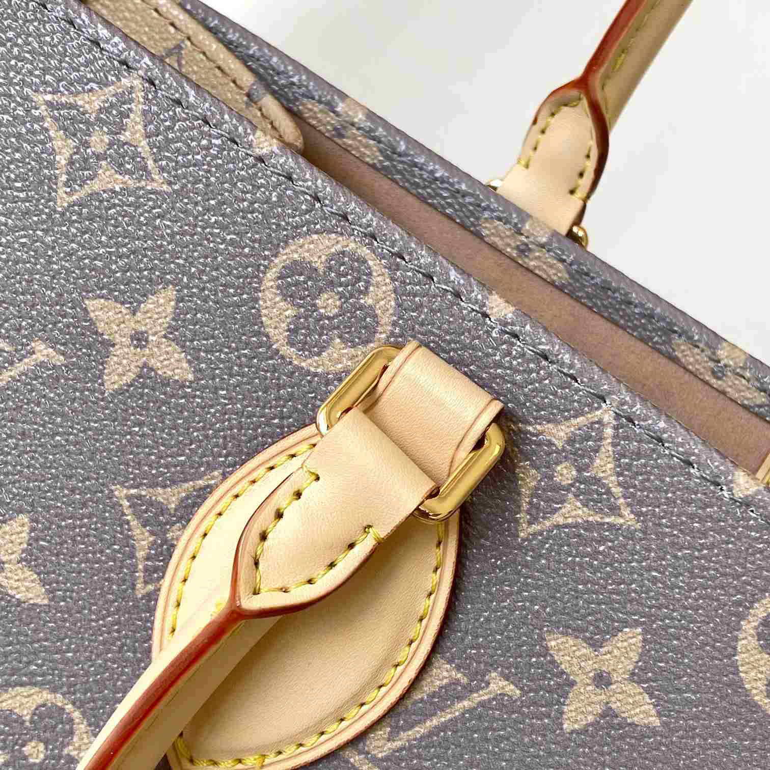 Louis Vuitton OnTheGo MM   M12415 - DesignerGu