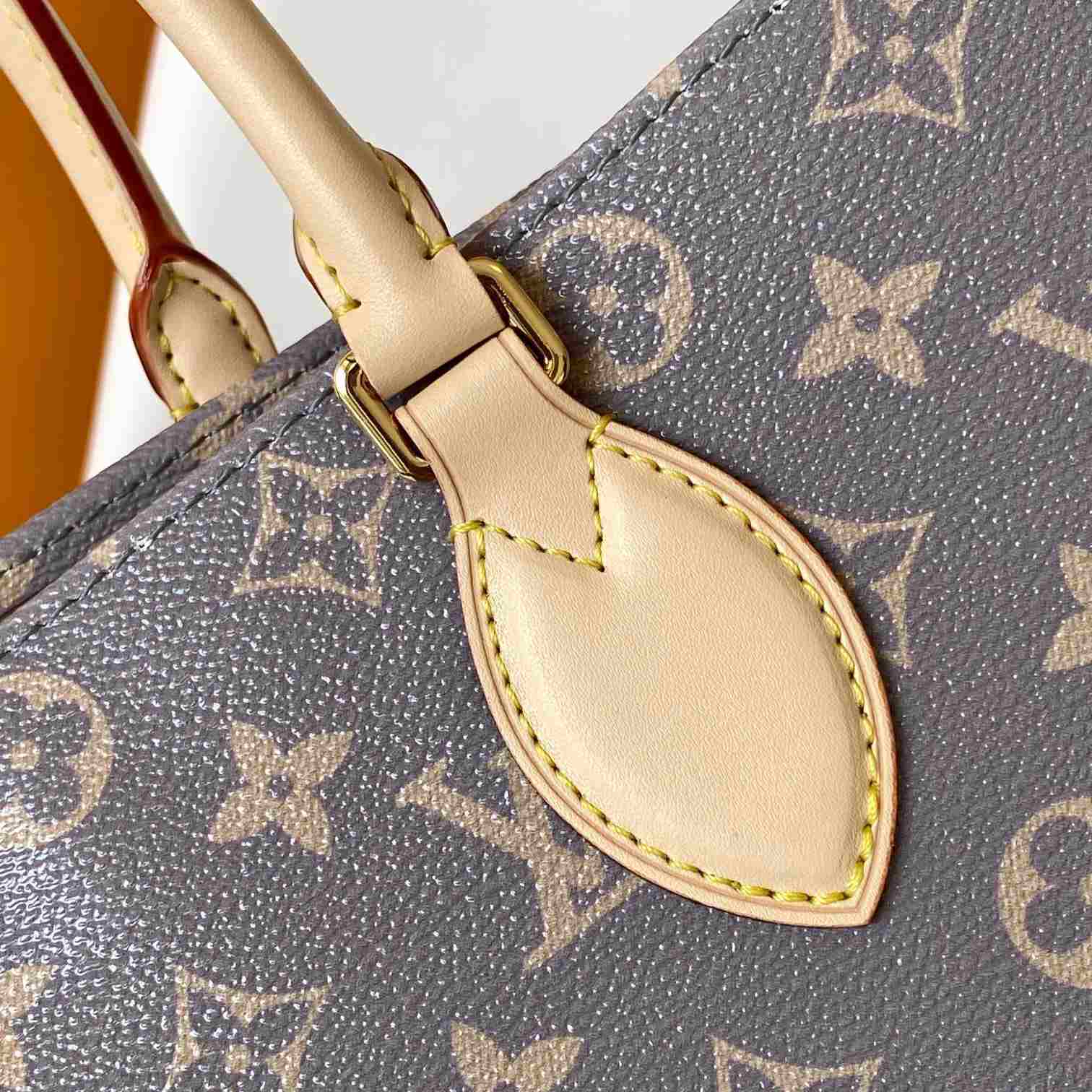 Louis Vuitton OnTheGo MM   M12415 - DesignerGu