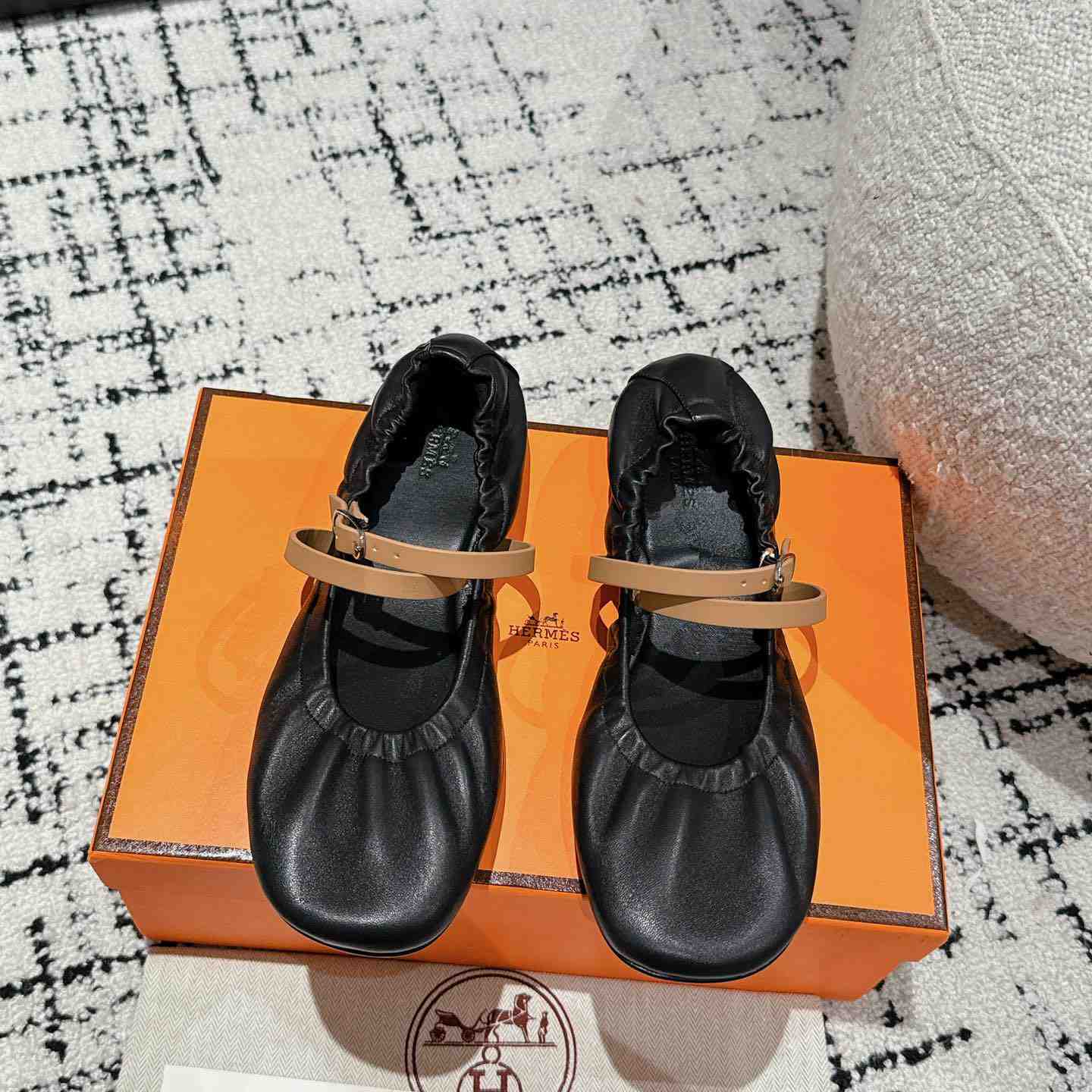 Hermes Jolly Ballet Flat - DesignerGu