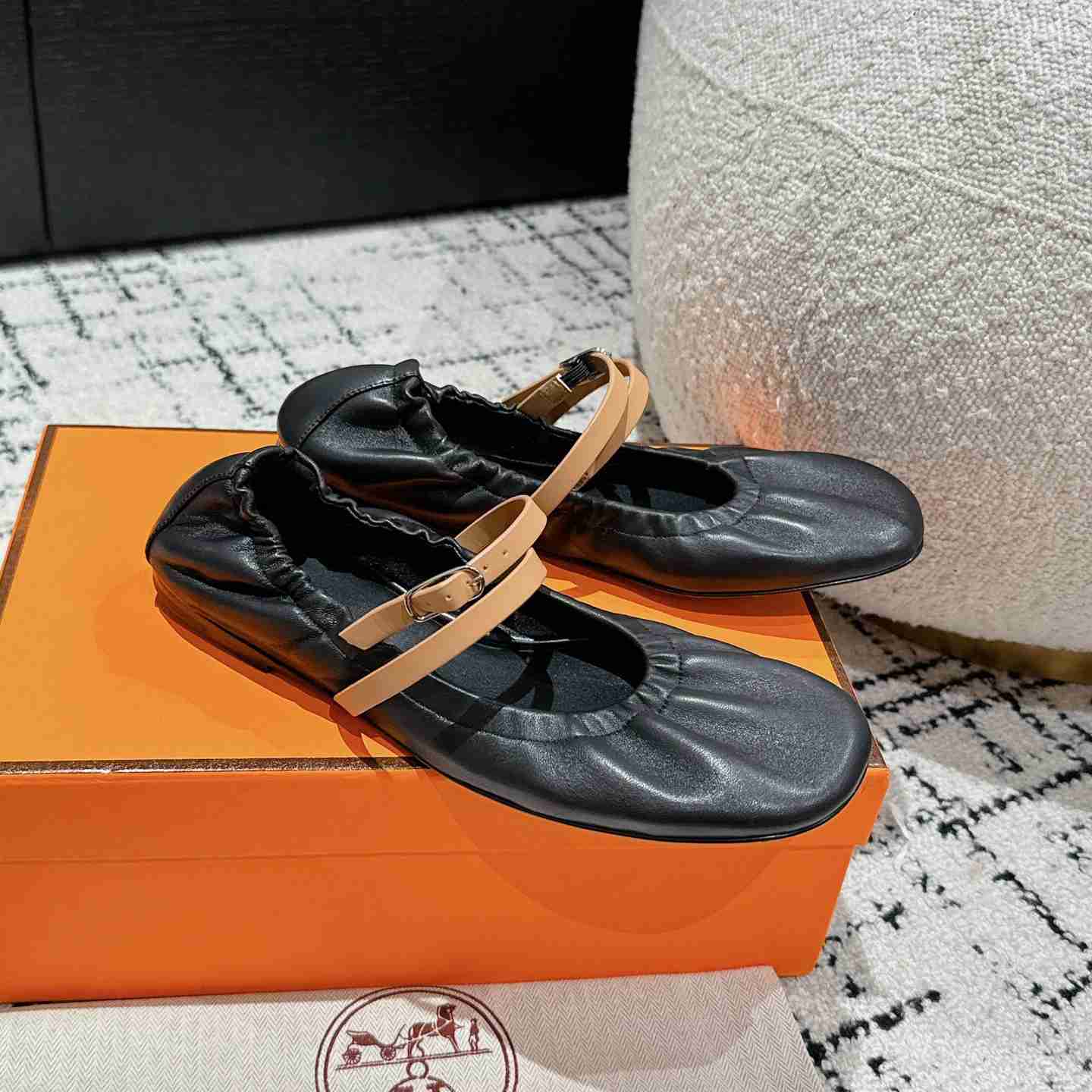 Hermes Jolly Ballet Flat - DesignerGu