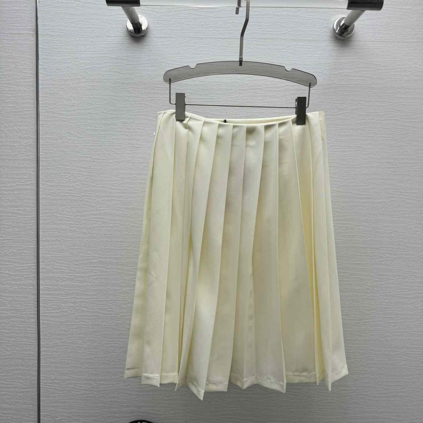 Miu Miu Pleated Mohair Fabric Skirt - DesignerGu