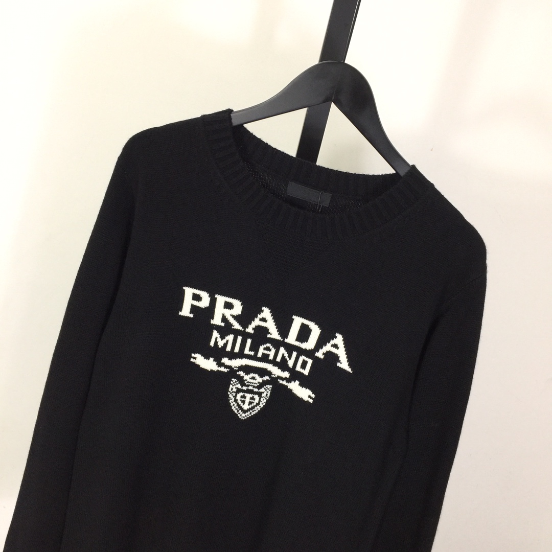 Prada Logo Sweater - DesignerGu