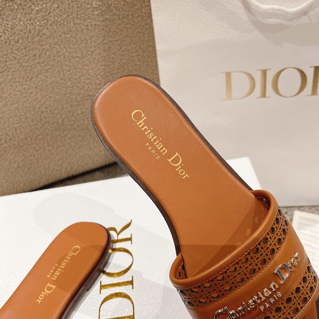 Dior Dway Slide  - DesignerGu