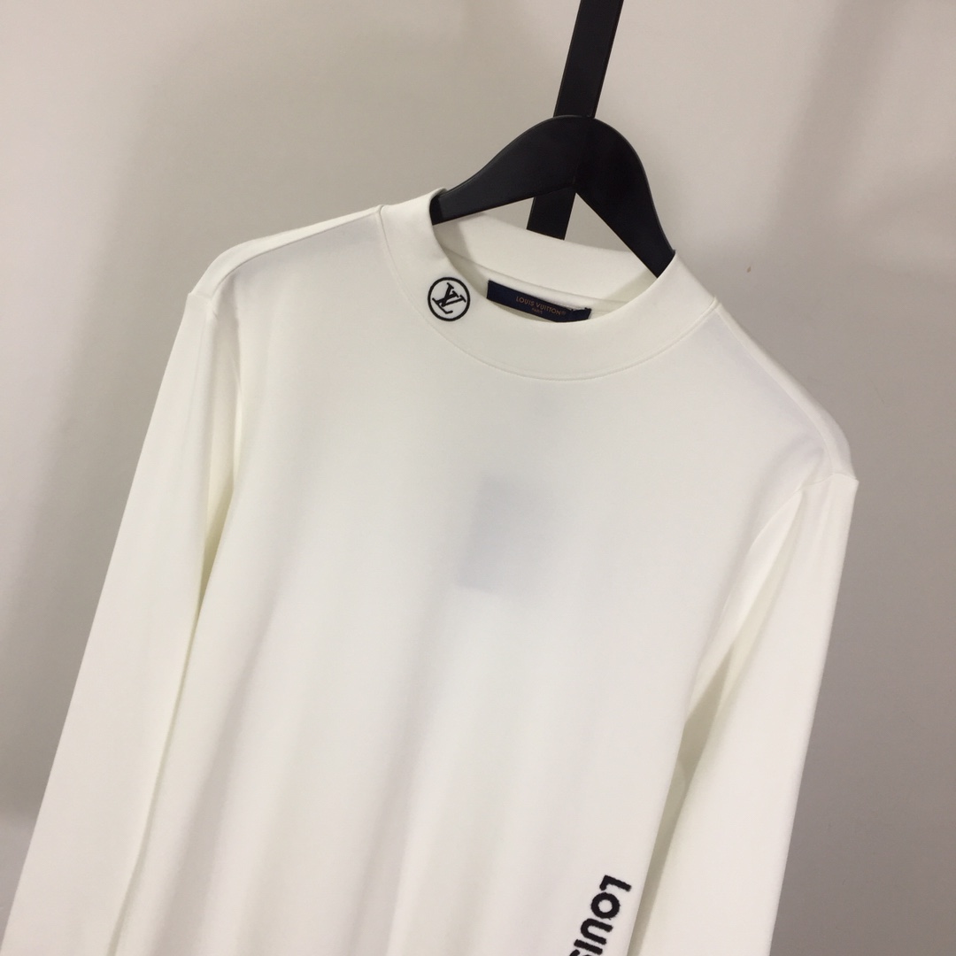 Louis Vuitton Logo Long Sleeve Tee - DesignerGu