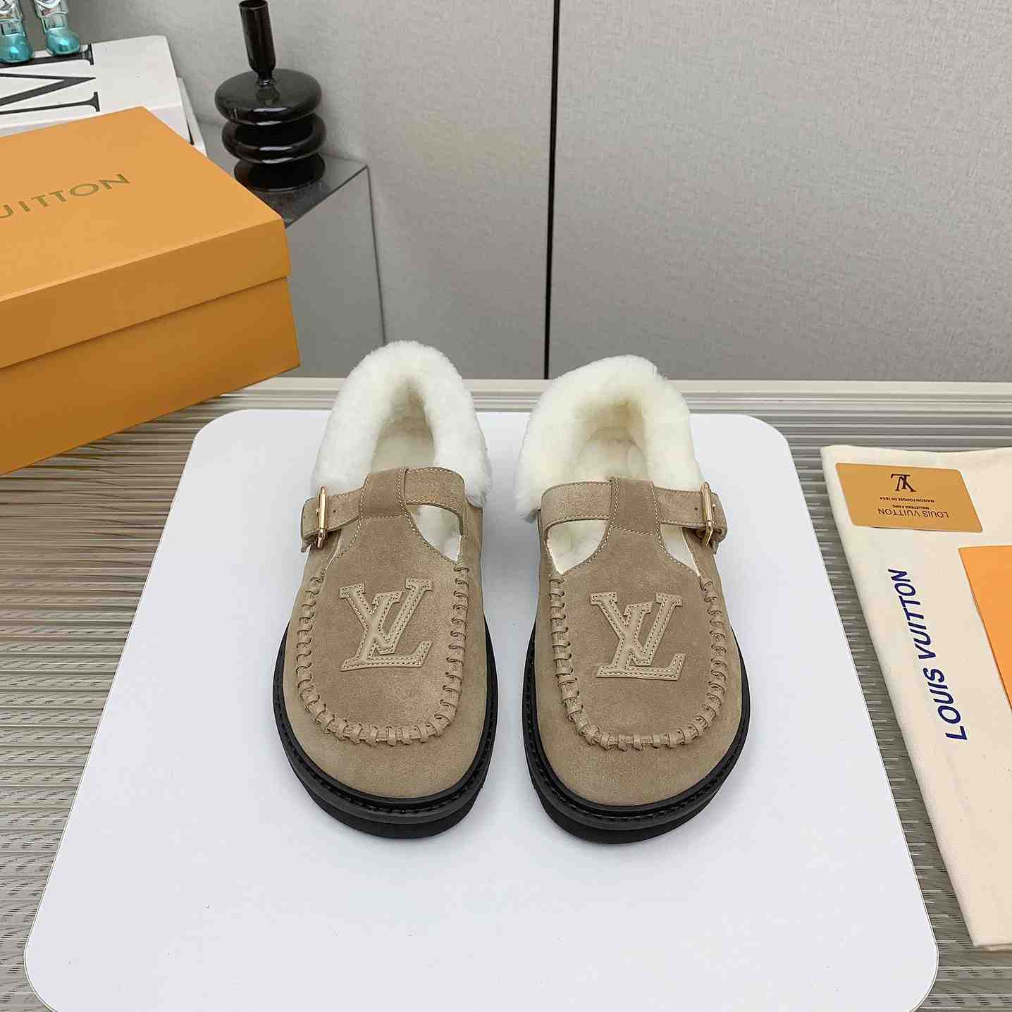 Louis Vuitton Colorado Comfort Mary Jane    - DesignerGu