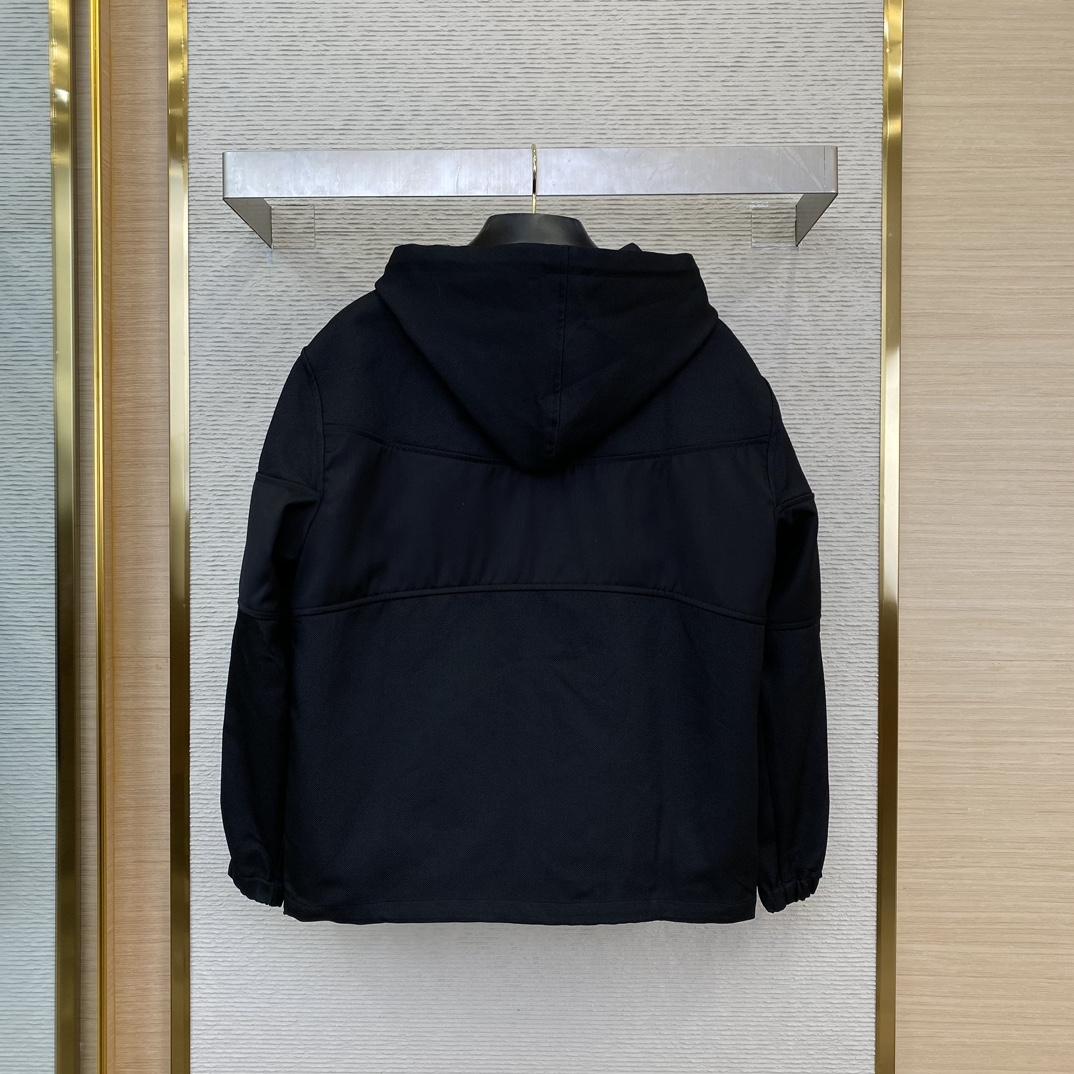 Louis Vuitton Technical Hooded Cotton Blouson   1AFRGI - DesignerGu