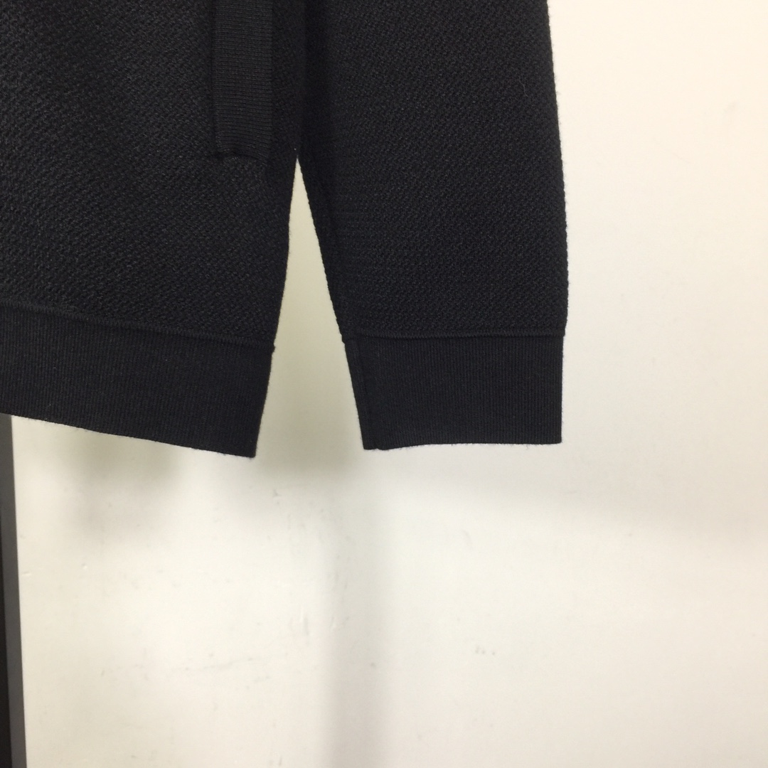 Thom Browne 4-Bar Jacket In Black - DesignerGu