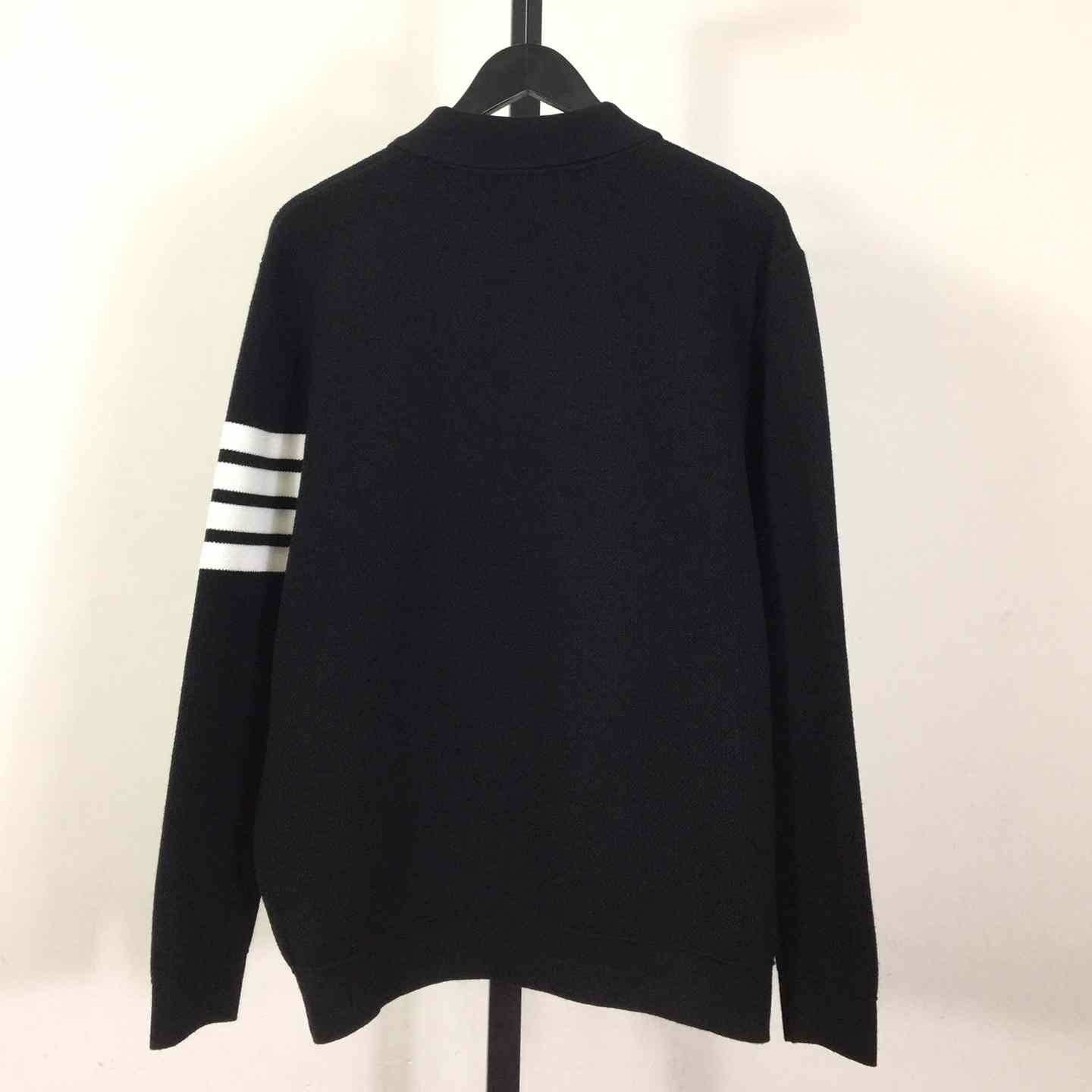 Thom Browne 4-Bar Jacket In Black - DesignerGu