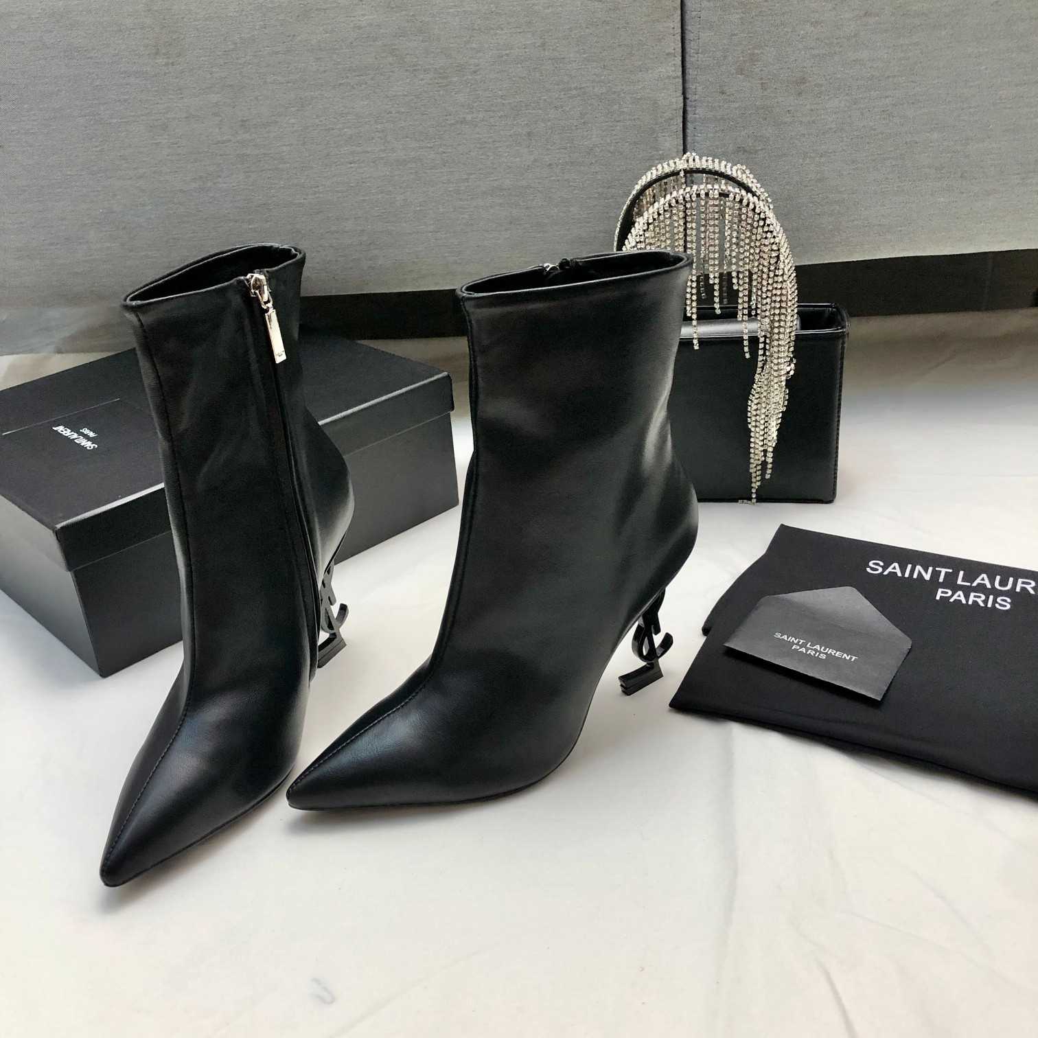 Saint Laurent Ankle Boots - DesignerGu