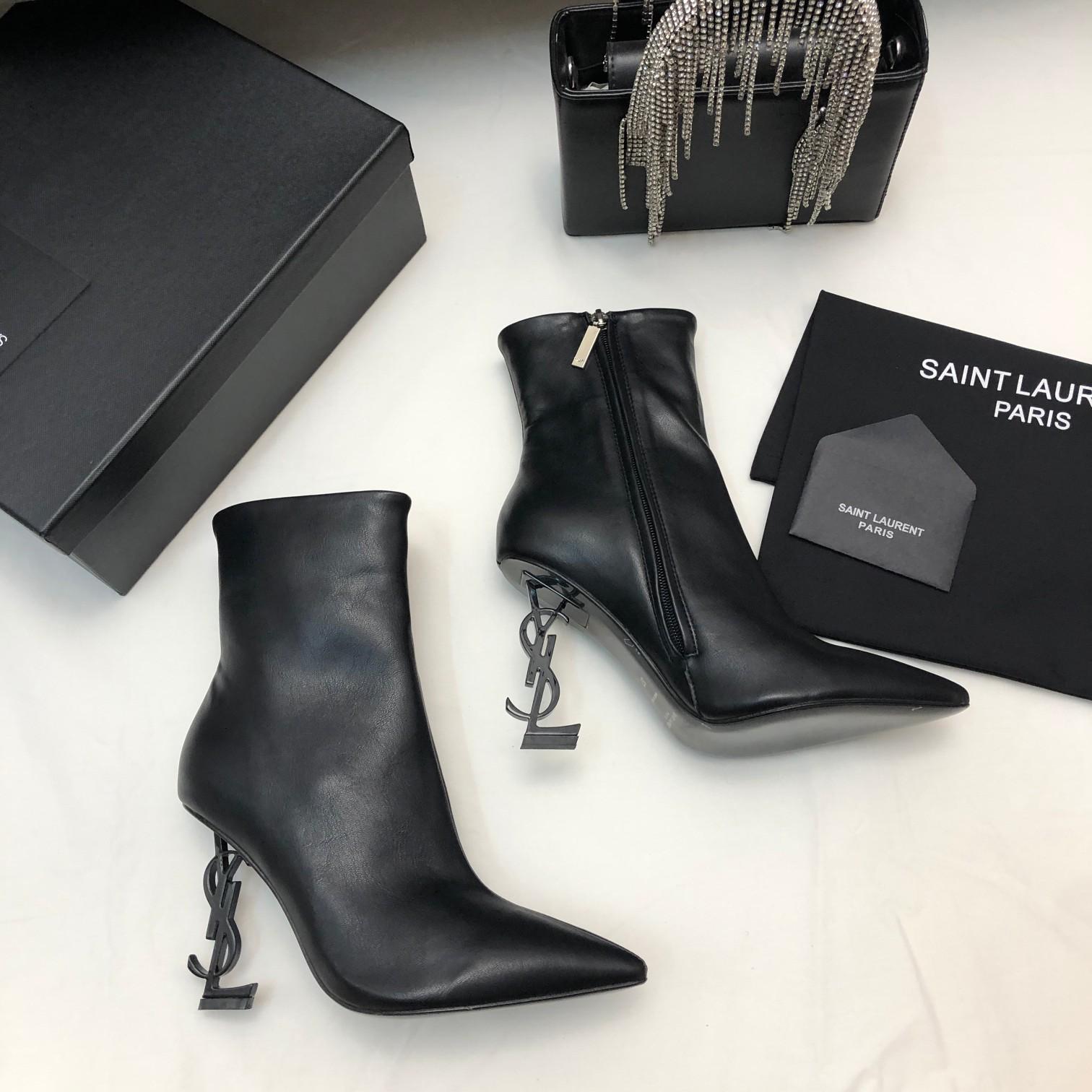 Saint Laurent Ankle Boots - DesignerGu