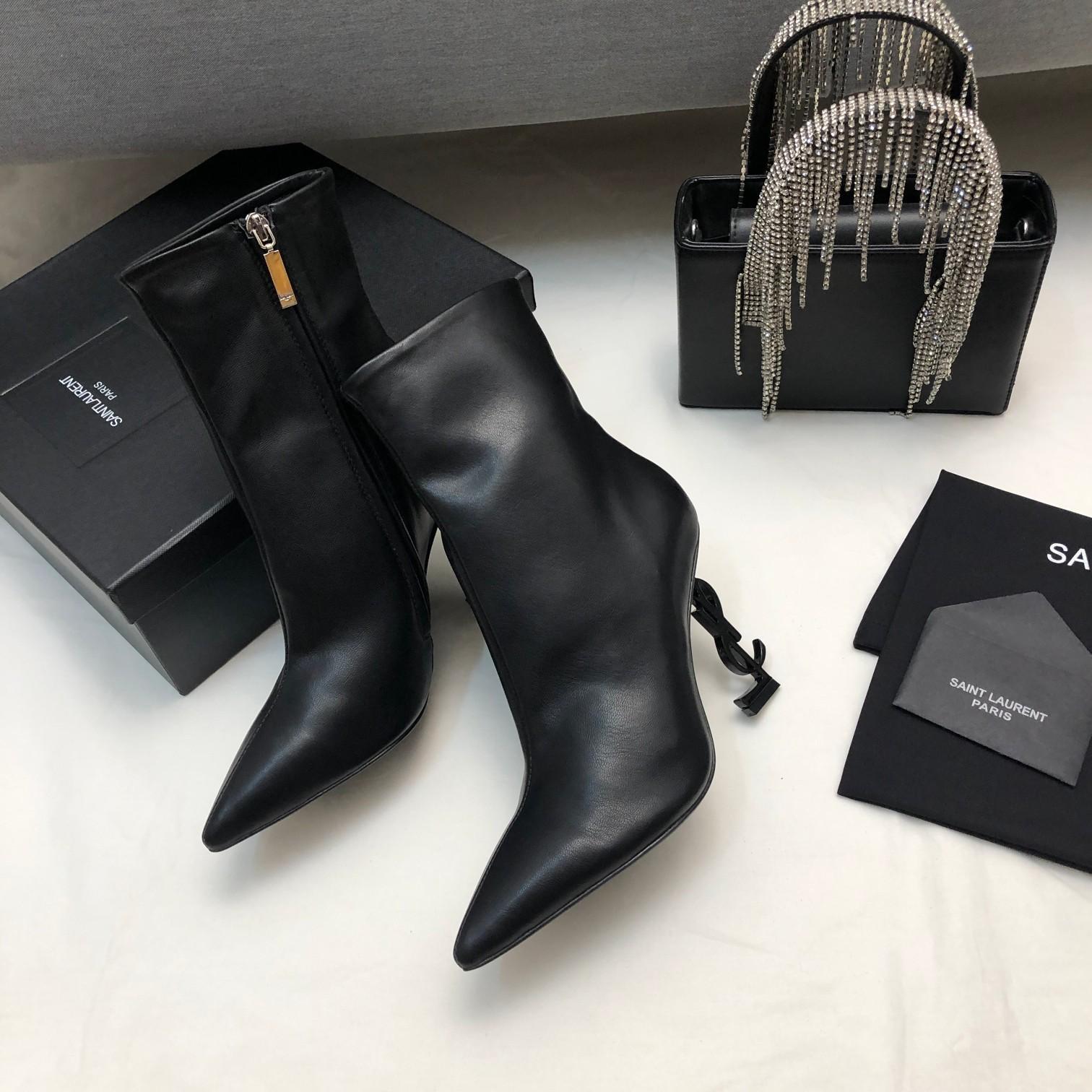 Saint Laurent Ankle Boots - DesignerGu