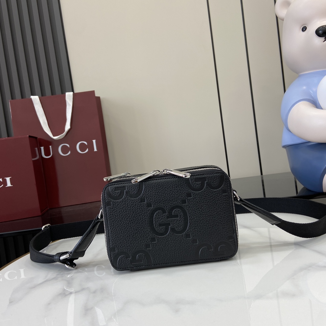 Gucci Jumbo GG Super Mini Bag - DesignerGu