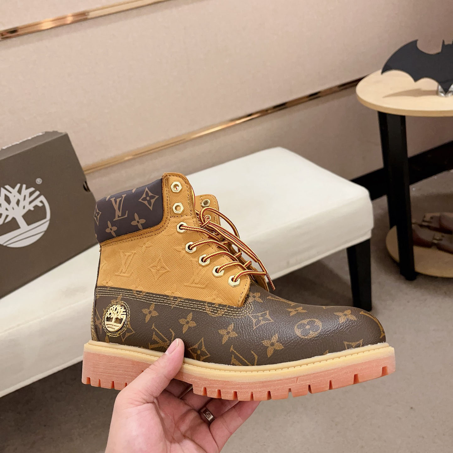 Louis Vuitton Timberland  Ankle Boot - DesignerGu