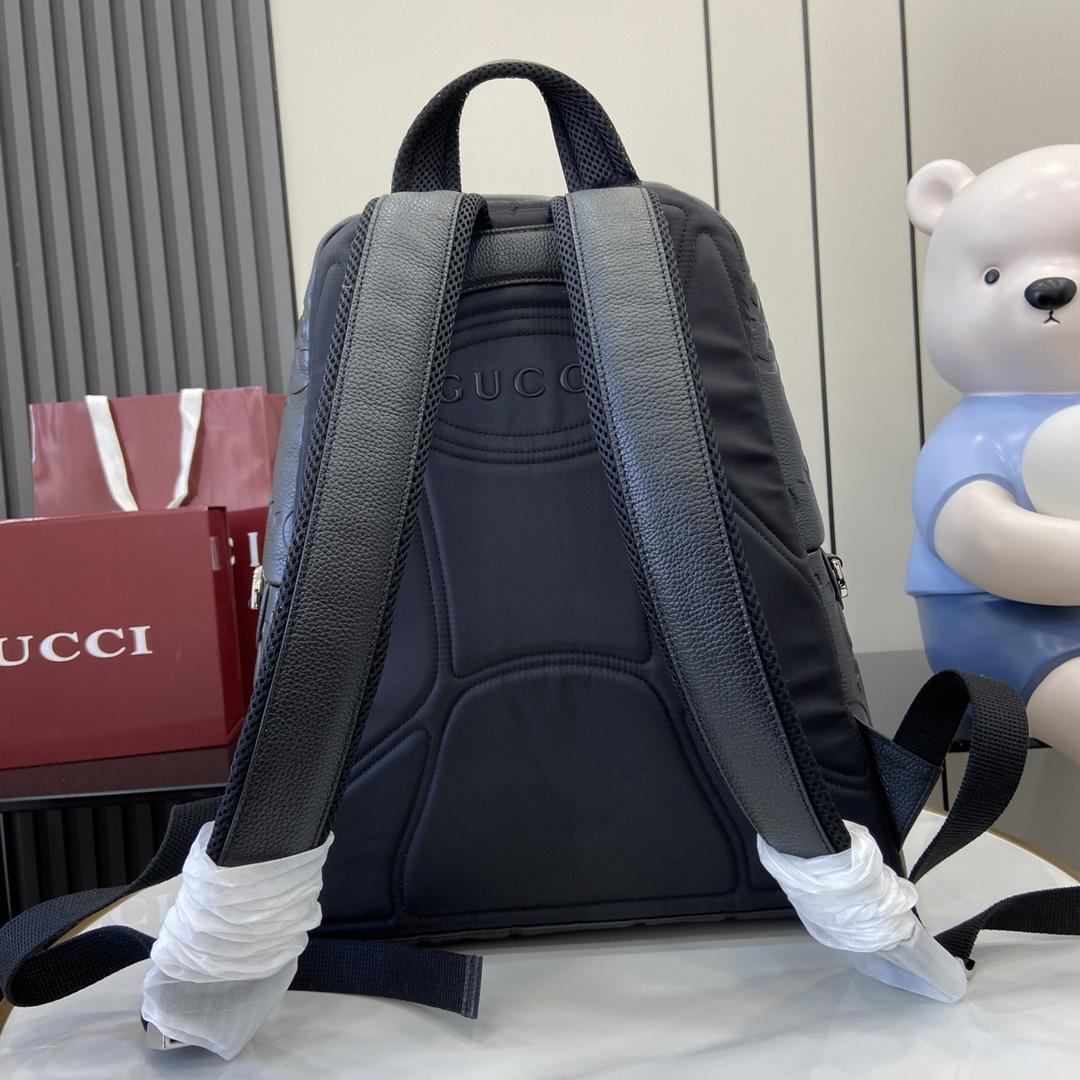 Gucci Medium Jumbo GG Backpack - DesignerGu