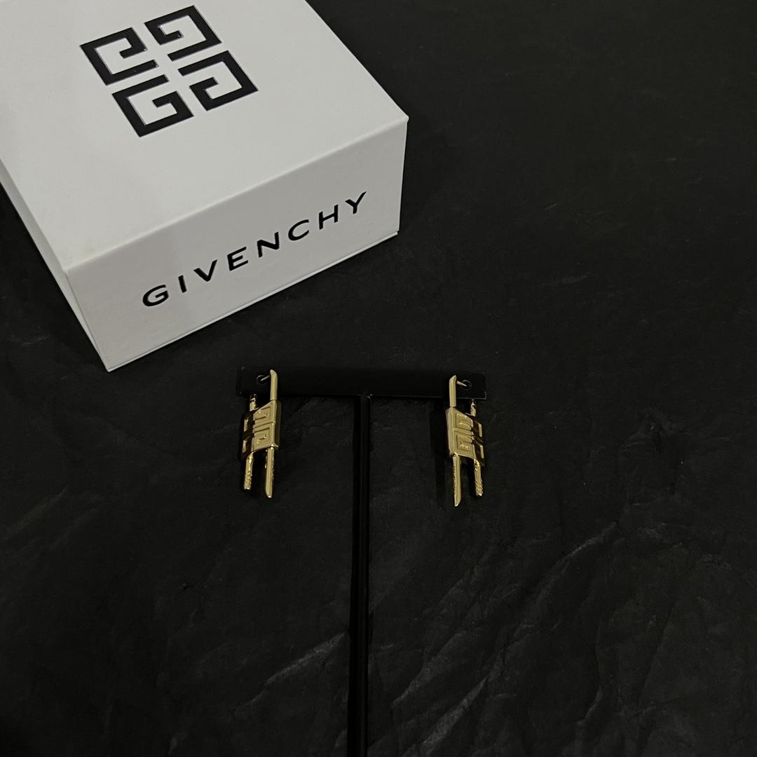 Givenchy Earrings - DesignerGu