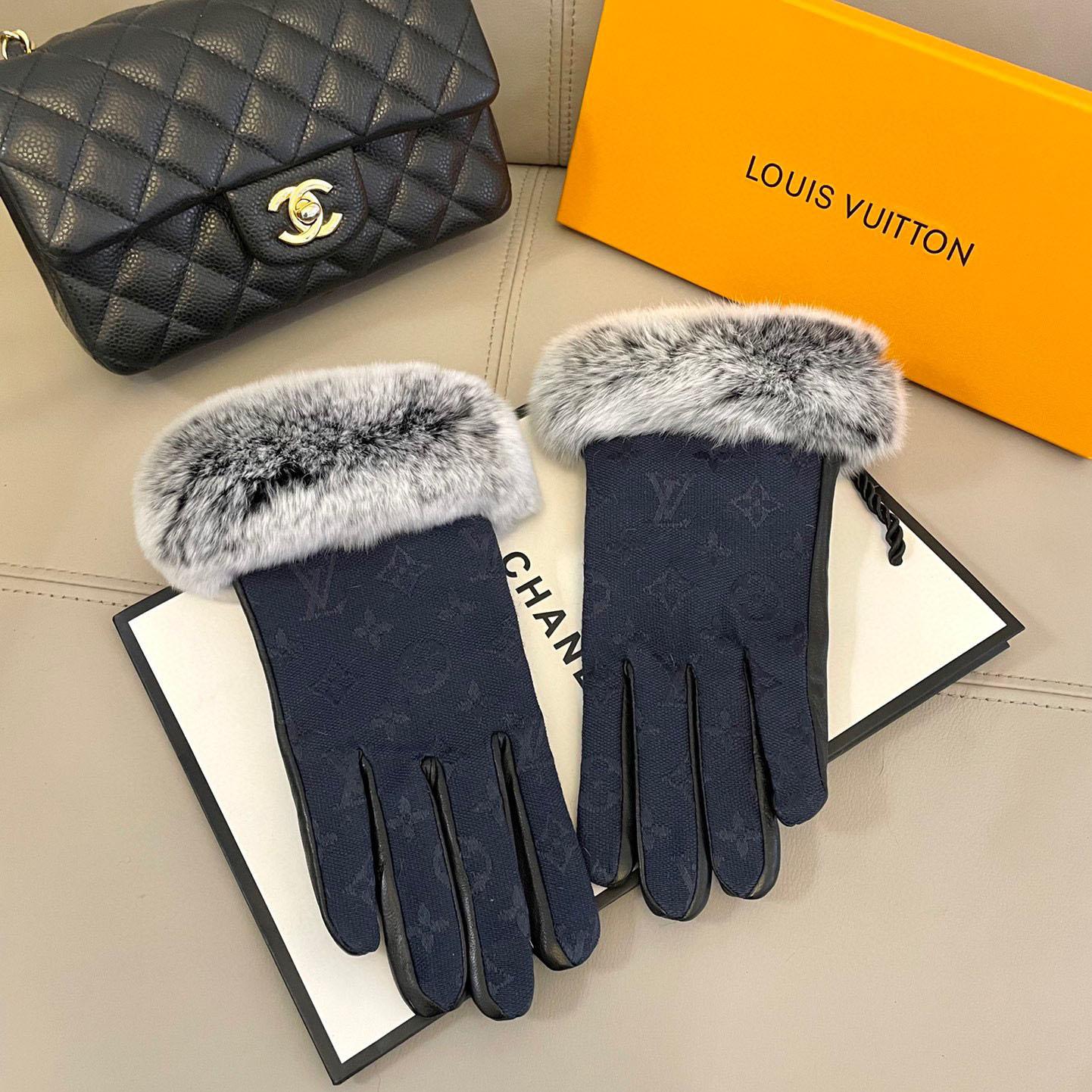 Louis Vuitton Gloves  - DesignerGu