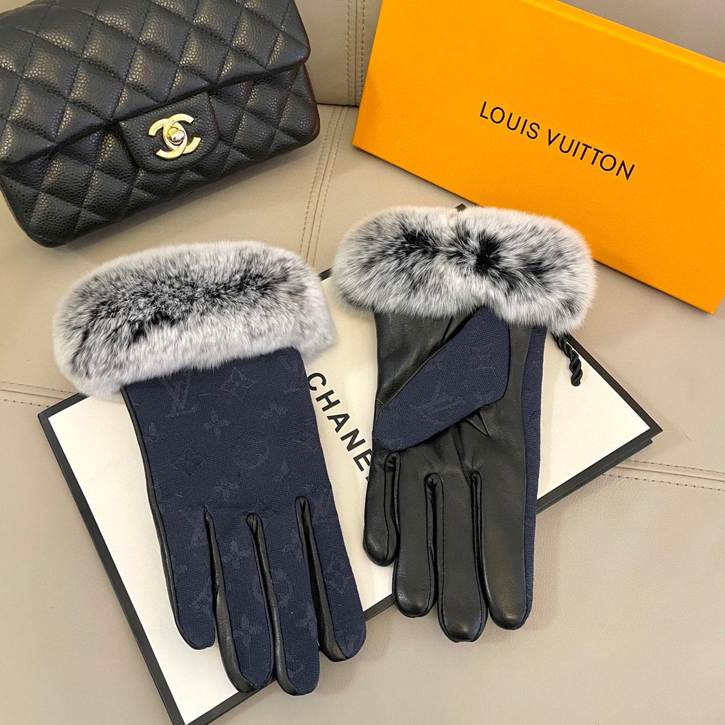 Louis Vuitton Gloves  - DesignerGu