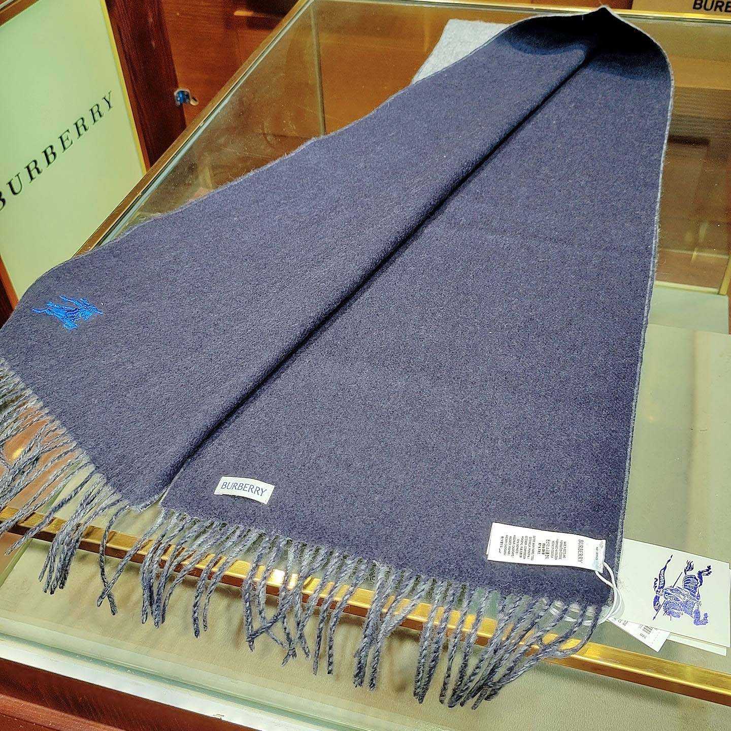 Burberry Reversible Cashmere Scarf - DesignerGu