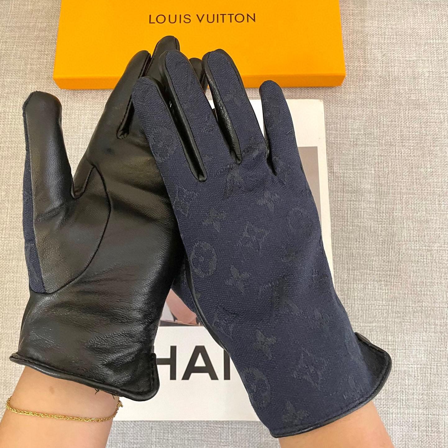 Louis Vuitton Gloves  - DesignerGu