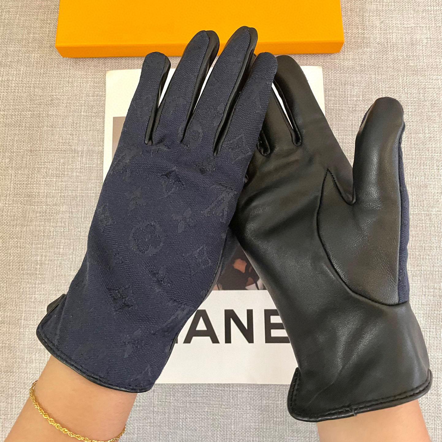 Louis Vuitton Gloves  - DesignerGu